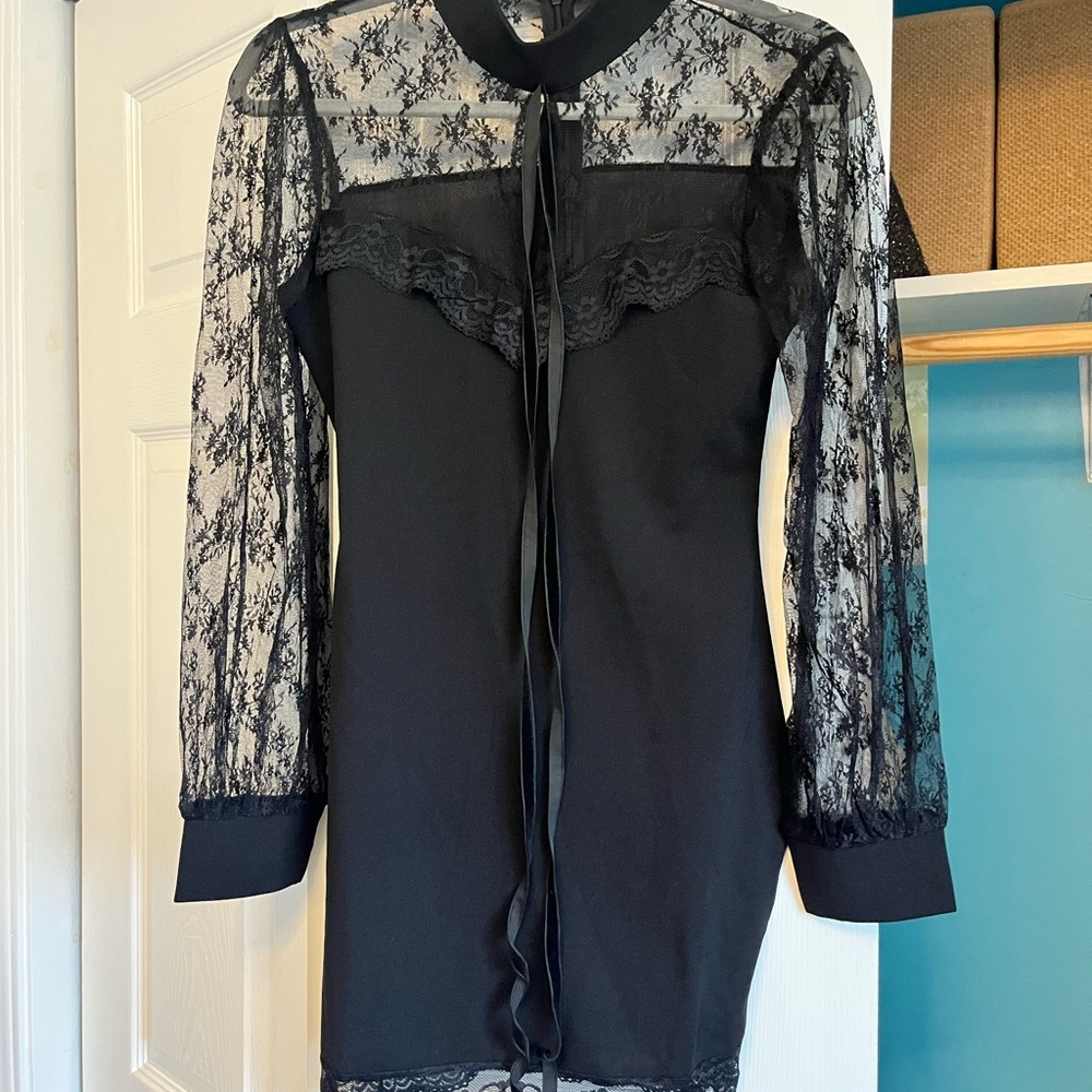 Elegant Black Lace Dress